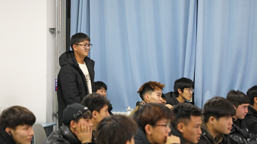 党委书记讲思政课3
