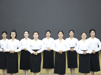 礼仪部
